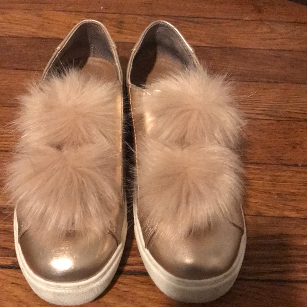 Never worn Steve Madden shoes